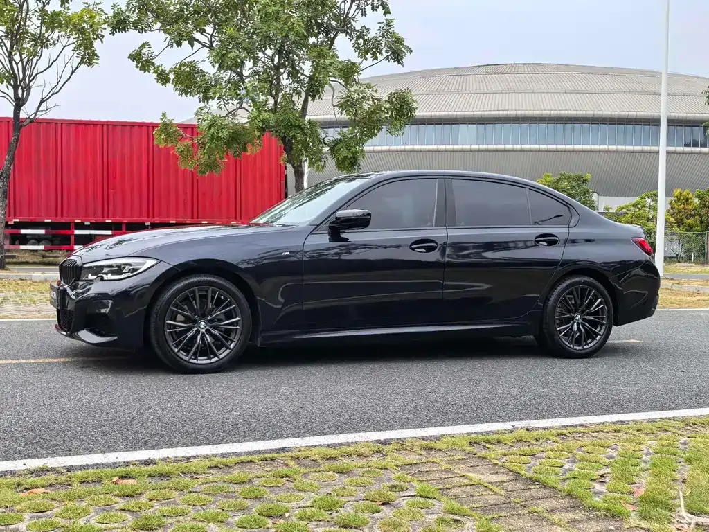 BMW 3 Series 2022 из CN, фото 5