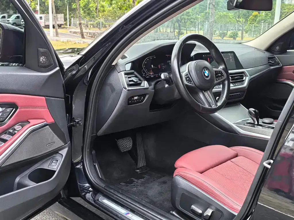 BMW 3 Series 2022 из CN, фото 8