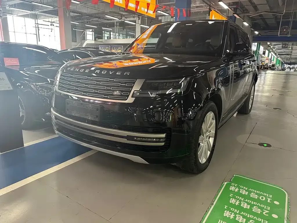 Land Rover Range Rover 2023 из CN, фото 1