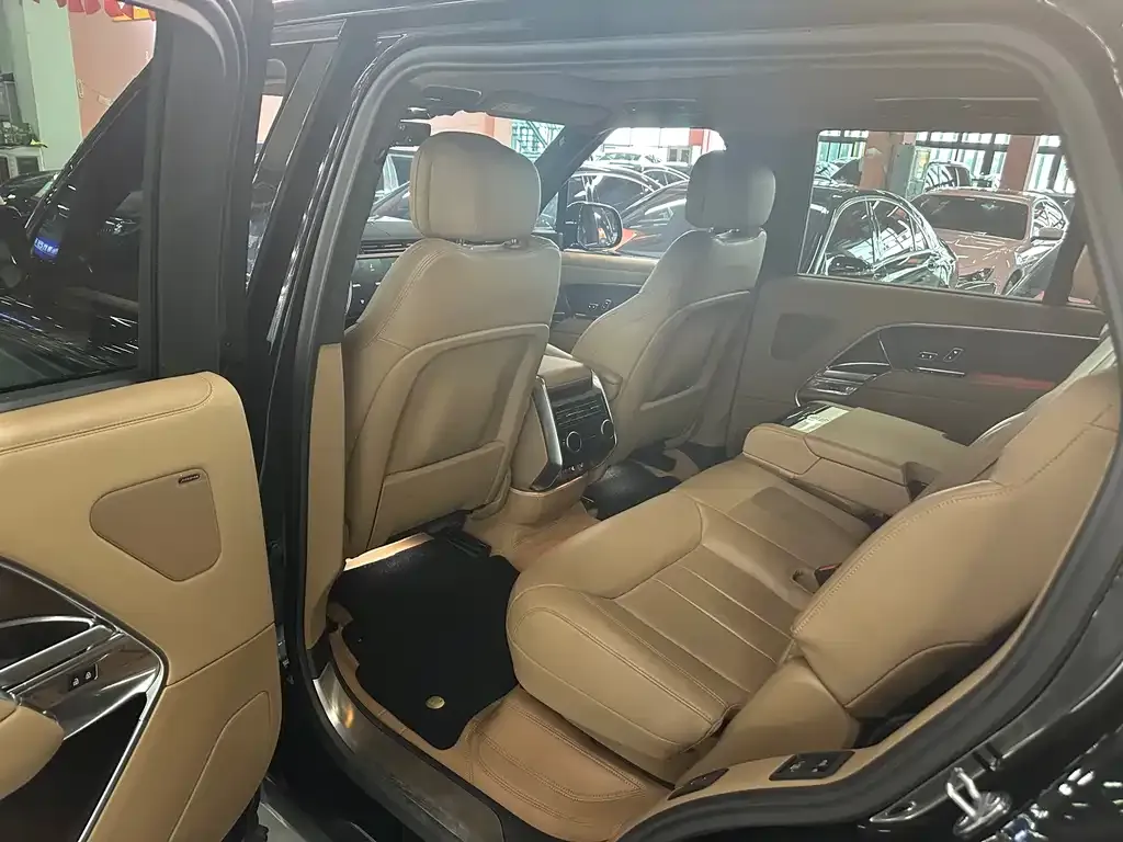 Land Rover Range Rover 2023 из CN, фото 4