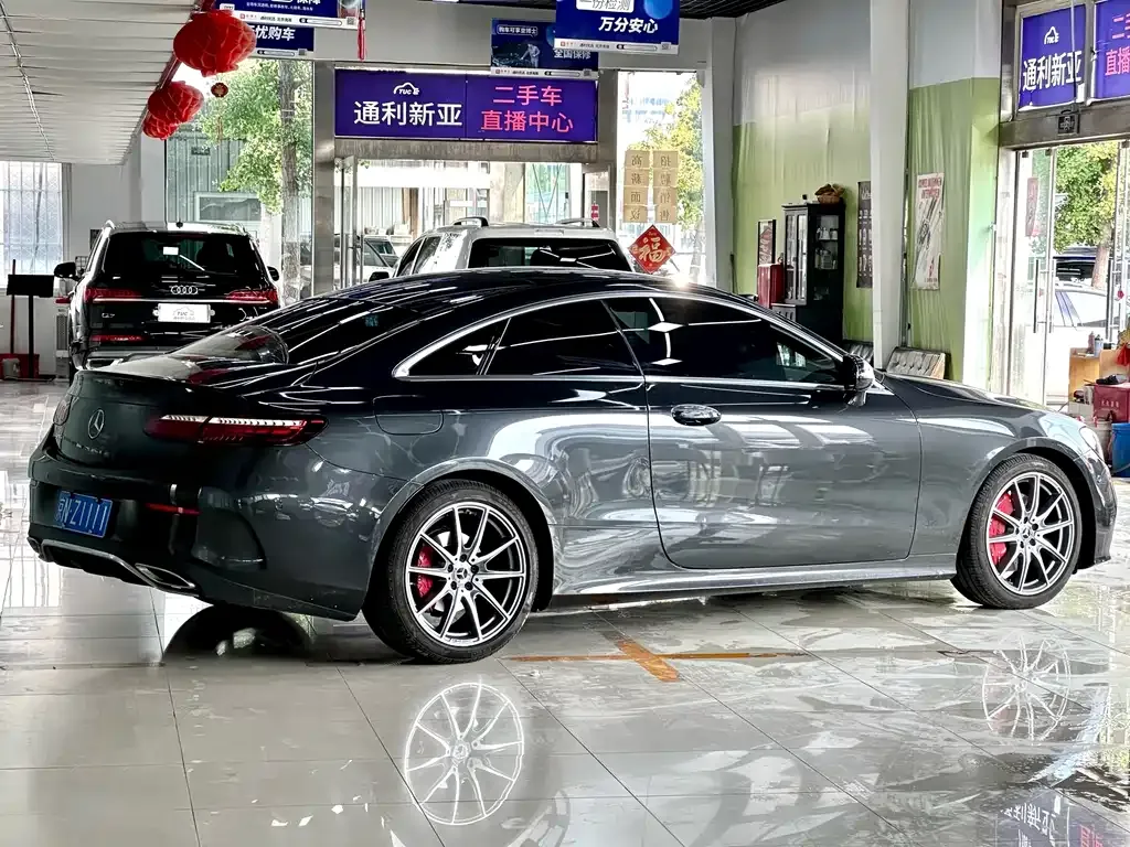 [object Object] E-Class (Import) 2021 из CN, фото 4