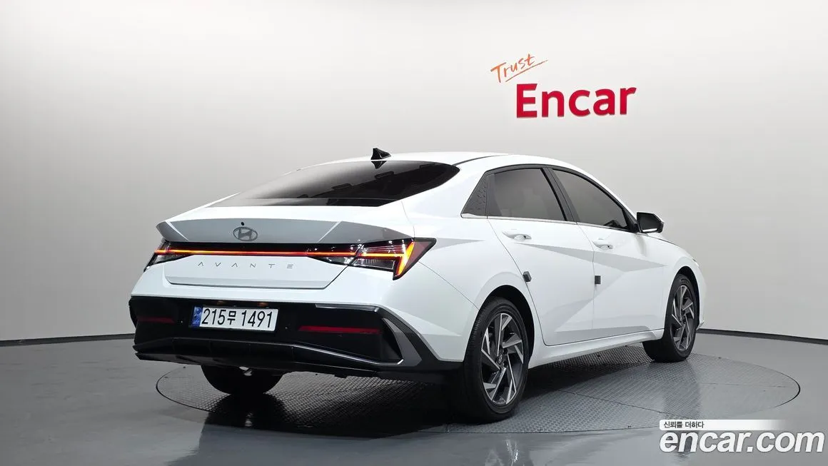 Hyundai AVANTE 2024 из KR, фото 2