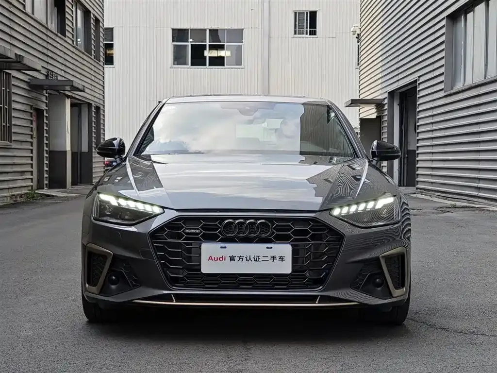 Audi A4L 2024 из CN, фото 2