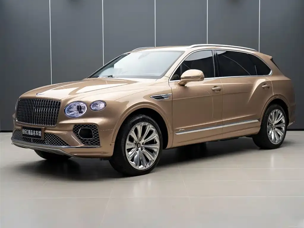 Bentley Bentayga 2023 из CN, фото 1