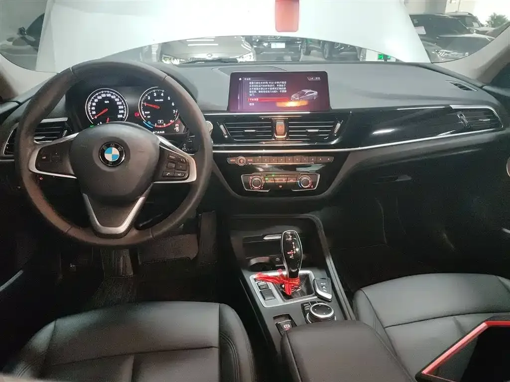 BMW 1 Series 2021 из CN, фото 10