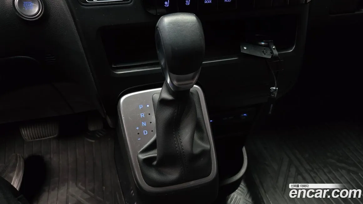 Hyundai Staria 2025 из KR, фото 9