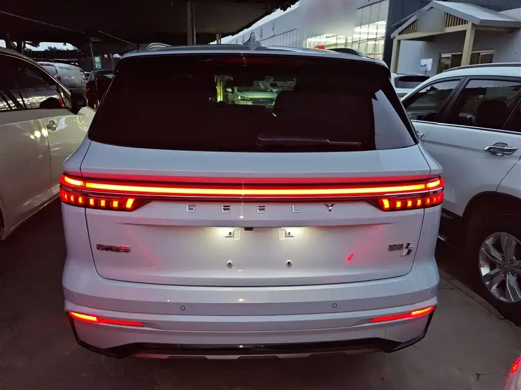 Geely Xingyue L 2022 из CN, фото 6