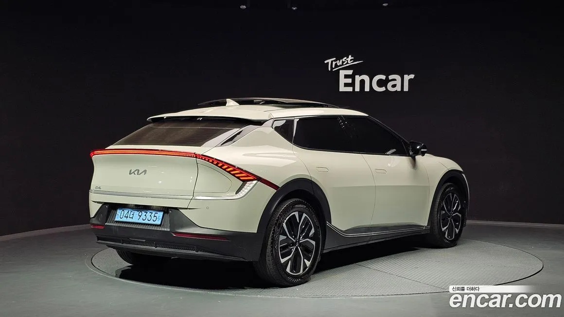 Kia EV6 — фото 2