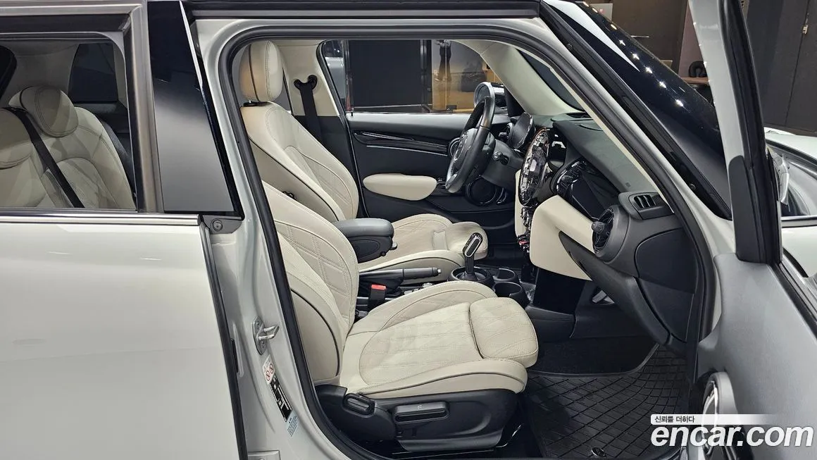 Mini Cooper 2022 из KR, фото 10