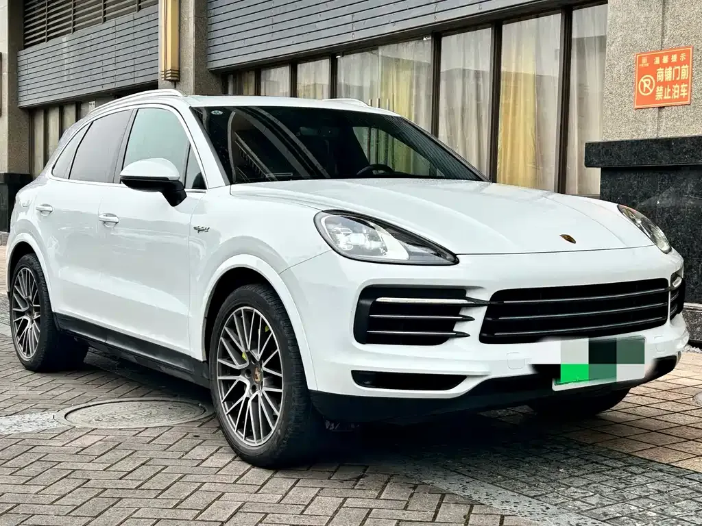 Porsche Cayenne Hybrid 2022 из CN, фото 3