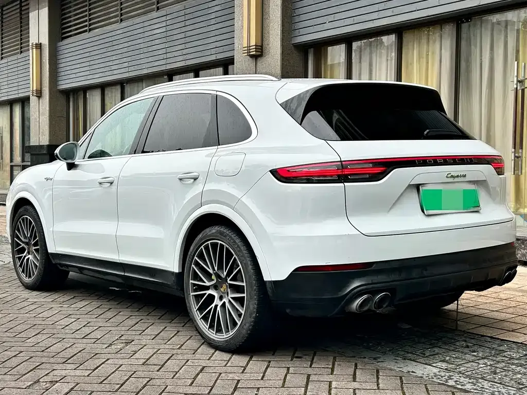 Porsche Cayenne Hybrid 2022 из CN, фото 6