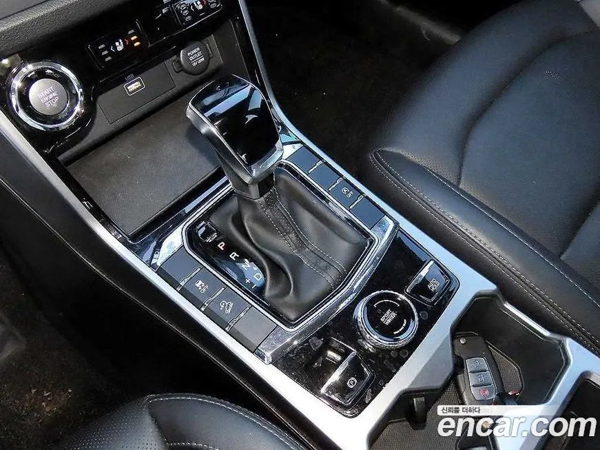 KG Mobility (Ssangyong) KORANDO 2023 из KR, фото 10