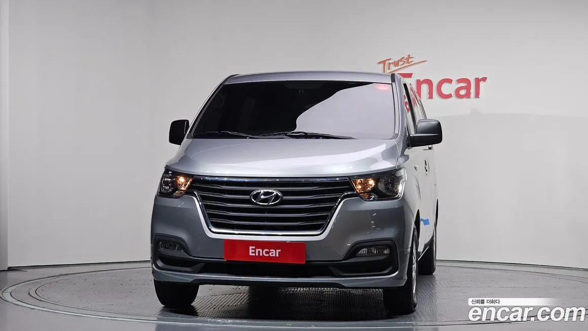 Hyundai Starex 2021 из KR, фото 3