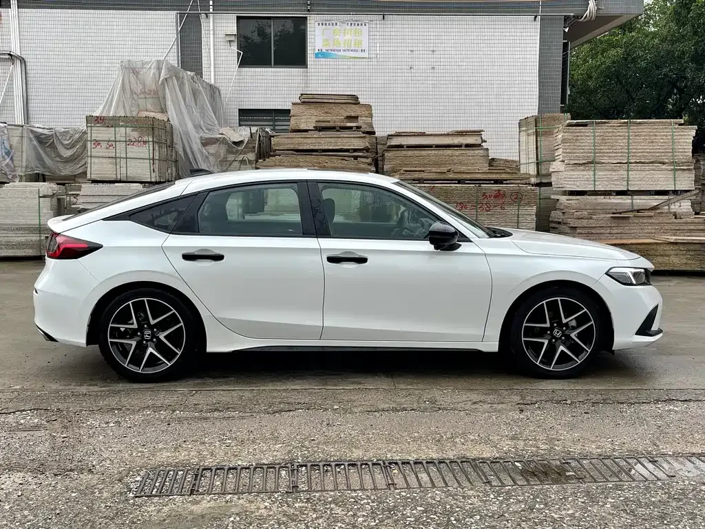 [object Object] Civic 2024 из CN, фото 4