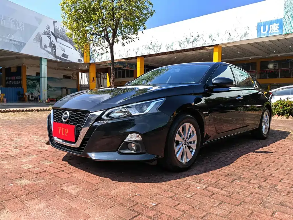 Nissan Teana 2023 из CN, фото 1