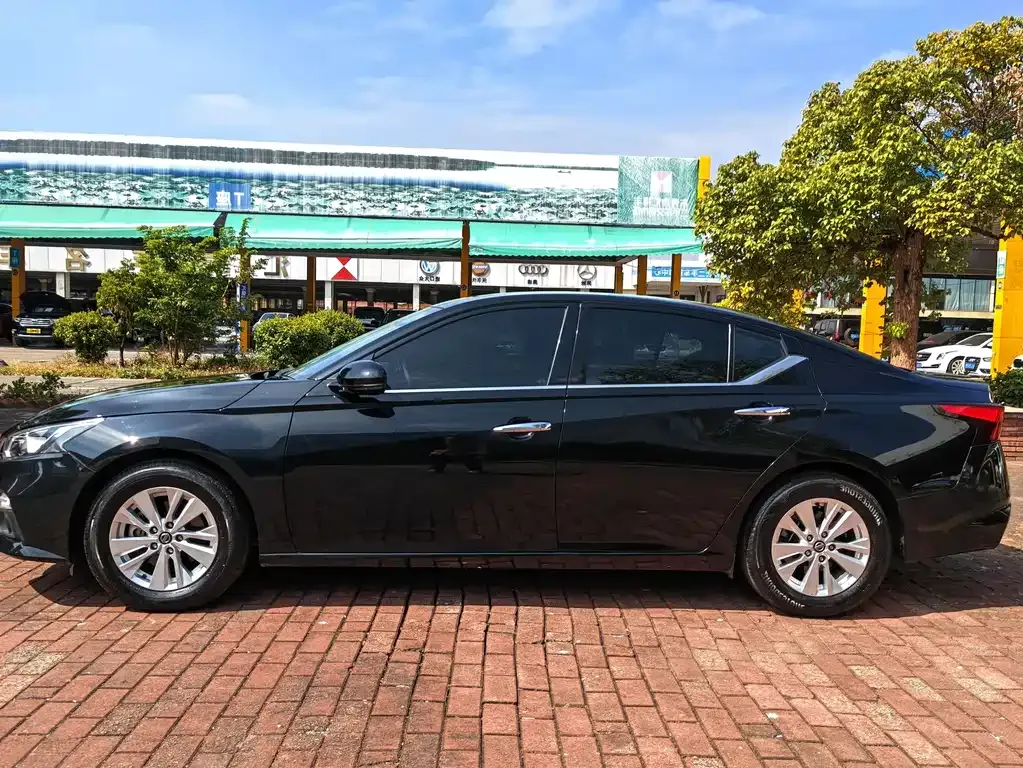 Nissan Teana 2023 из CN, фото 7