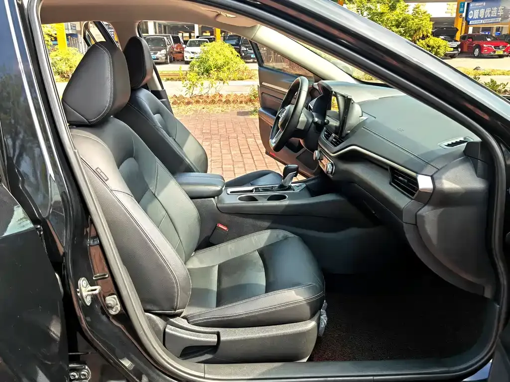 Nissan Teana 2023 из CN, фото 9