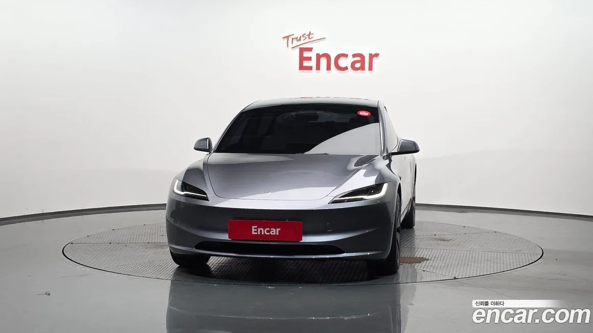 Tesla Model 3 2025 из KR, фото 3