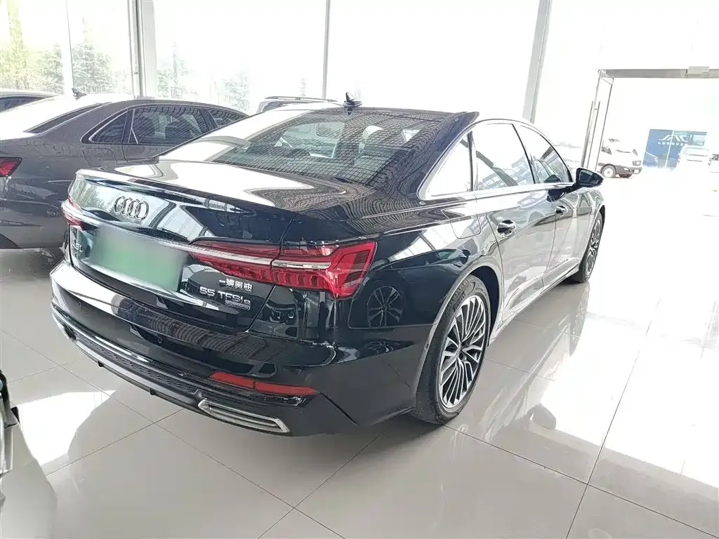 Audi A6L New Energy 2021 из CN, фото 5