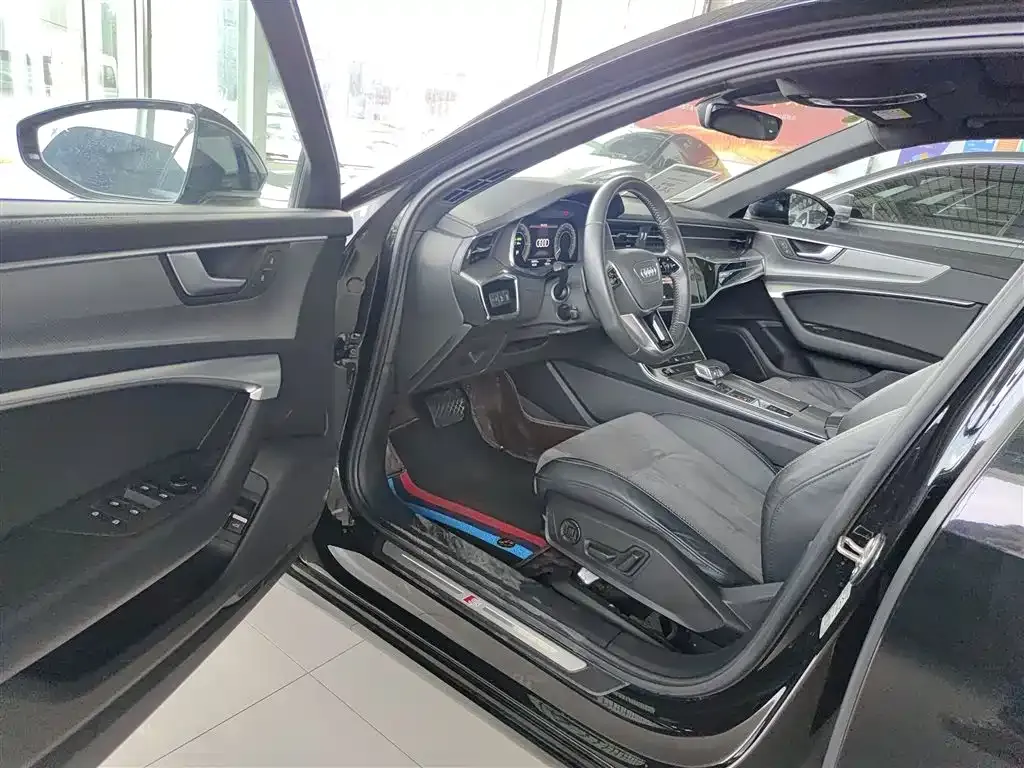 Audi A6L New Energy 2021 из CN, фото 9