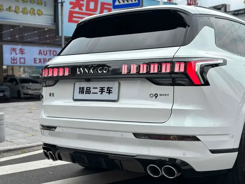 Lynk & Co 09 2022 из CN, фото 6