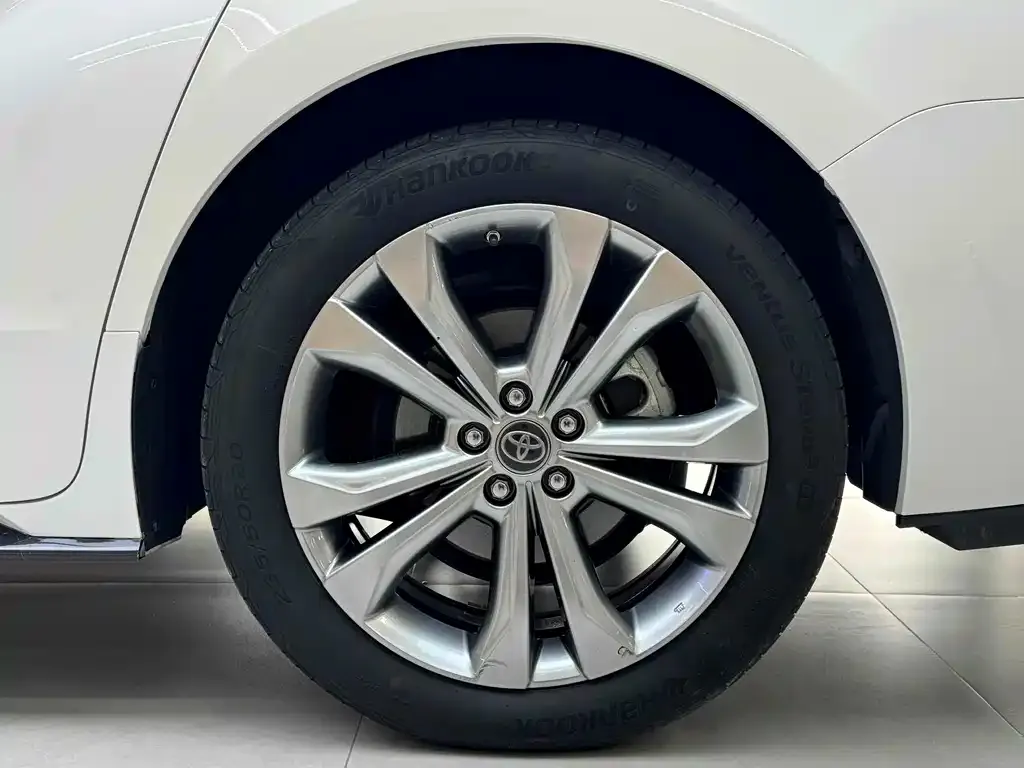 Toyota Sienna 2023 из CN, фото 6
