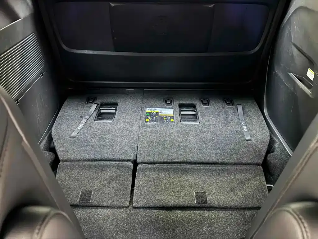 Toyota Sienna 2023 из CN, фото 9