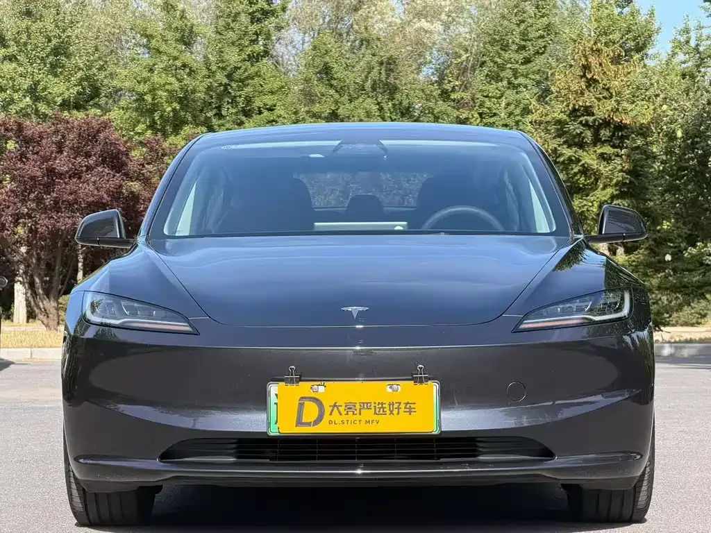 Tesla Model 3 2024 из CN, фото 2