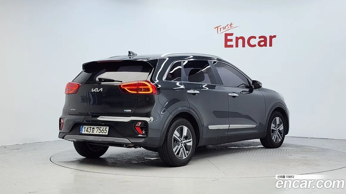 Kia Niro — фото 2