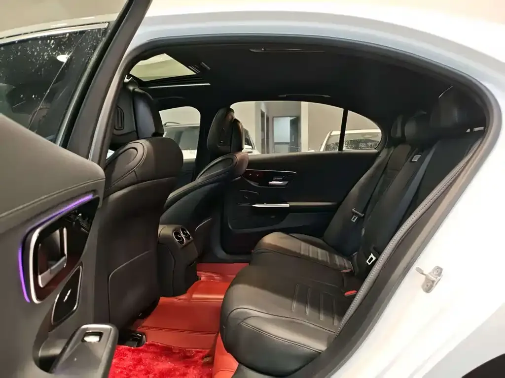 Mercedes-Benz C-Class 2024 из CN, фото 10