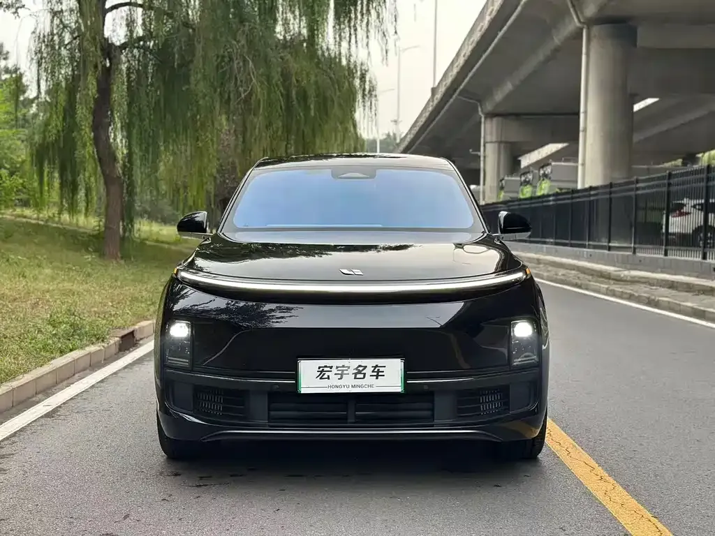 Li Auto L8 2024 из CN, фото 2