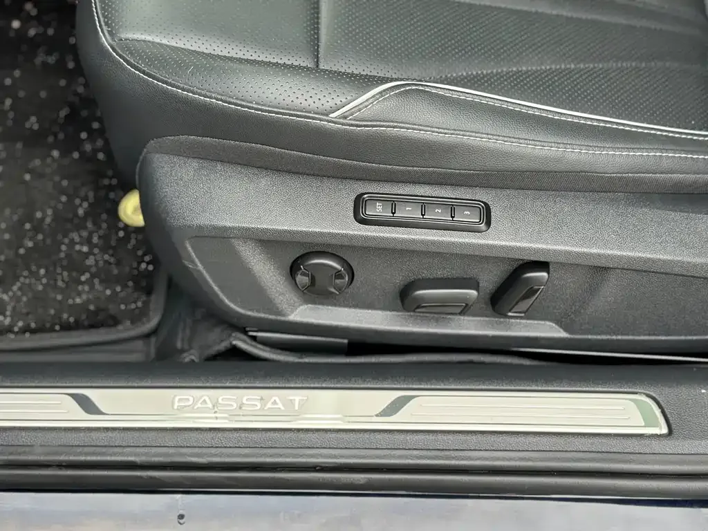 Volkswagen Passat 2024 из CN, фото 9