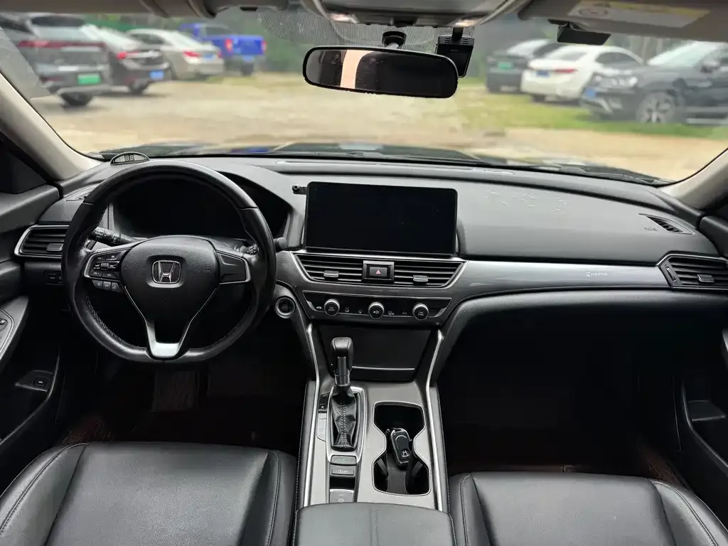 Honda Accord 2022 из CN, фото 4