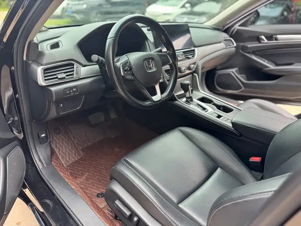 Honda Accord 2022 из CN, фото 5