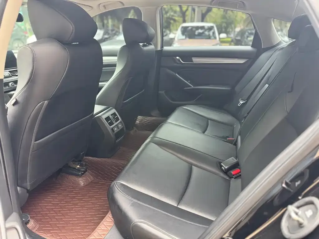 Honda Accord 2022 из CN, фото 6