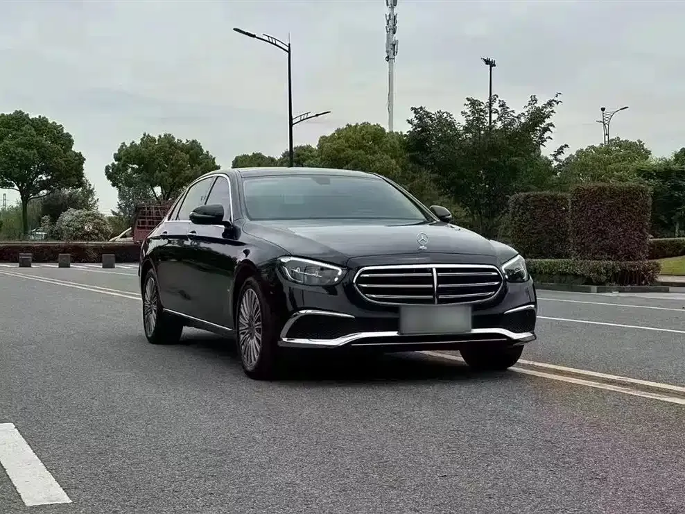 Mercedes-Benz E-Class 2023 из CN, фото 4