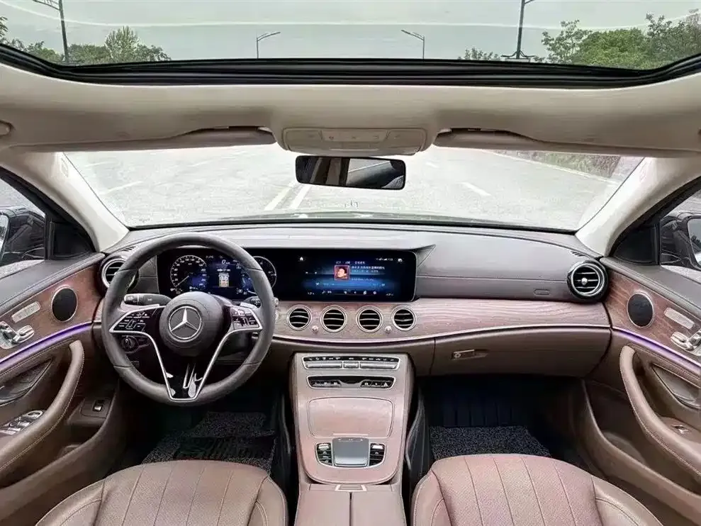 Mercedes-Benz E-Class 2023 из CN, фото 8