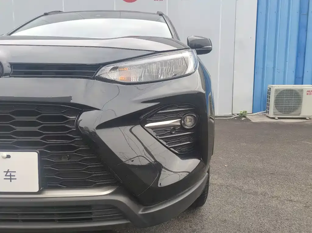 Toyota Wildlander 2024 из CN, фото 3