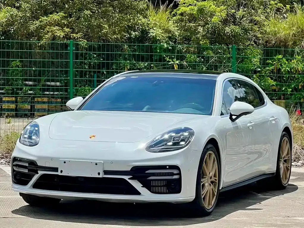 Porsche Panamera 2022 из CN, фото 2