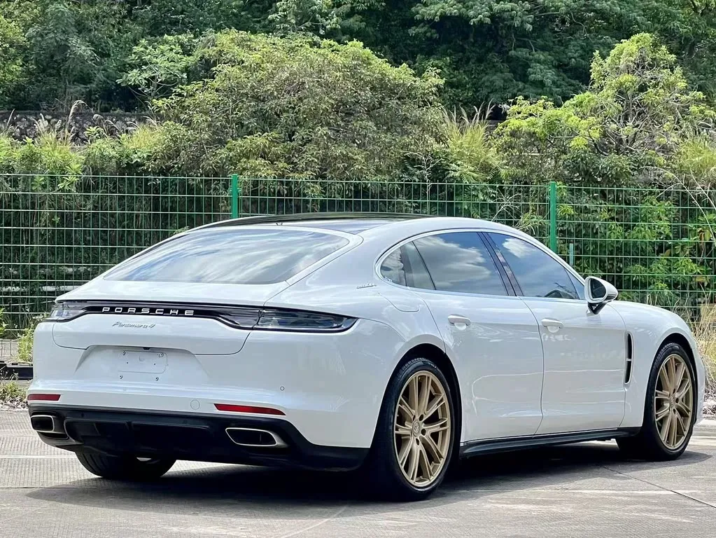 Porsche Panamera 2022 из CN, фото 4