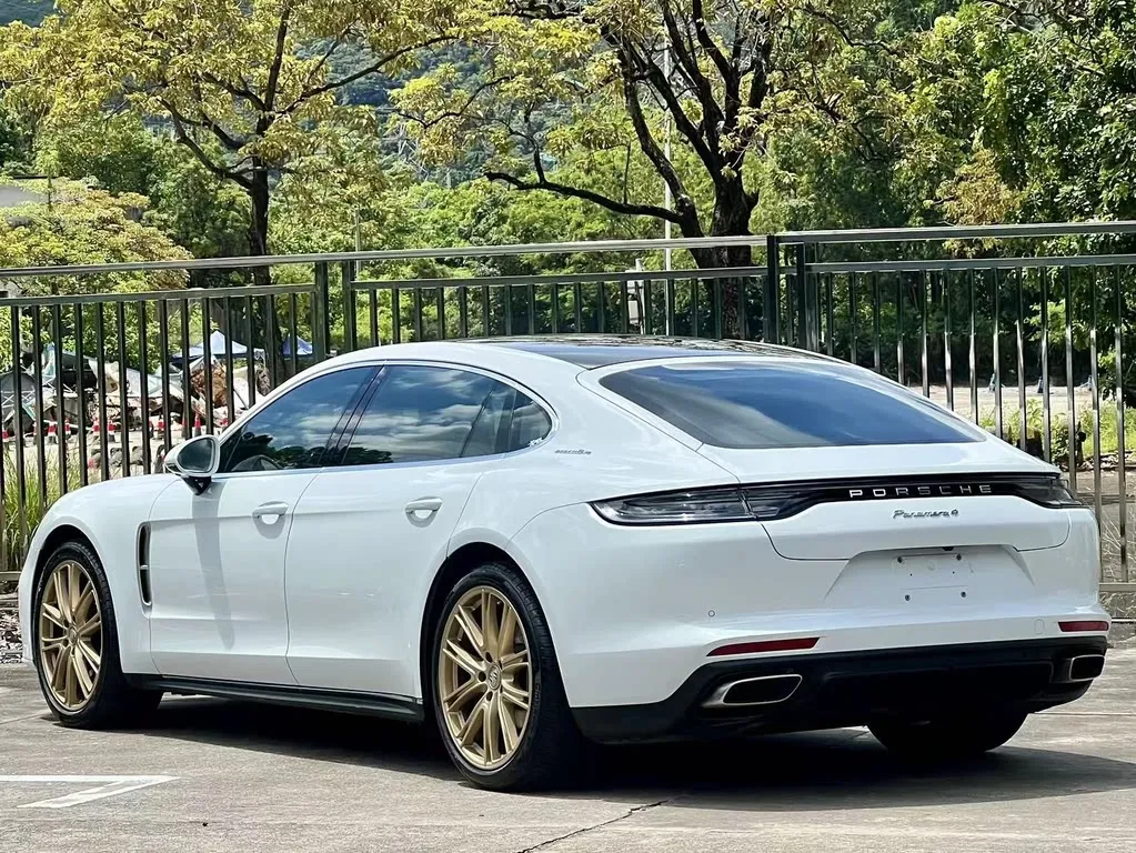 Porsche Panamera 2022 из CN, фото 6