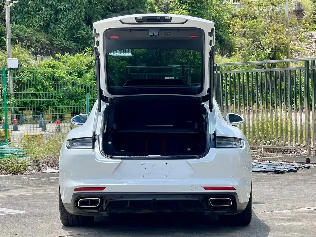 Porsche Panamera 2022 из CN, фото 9