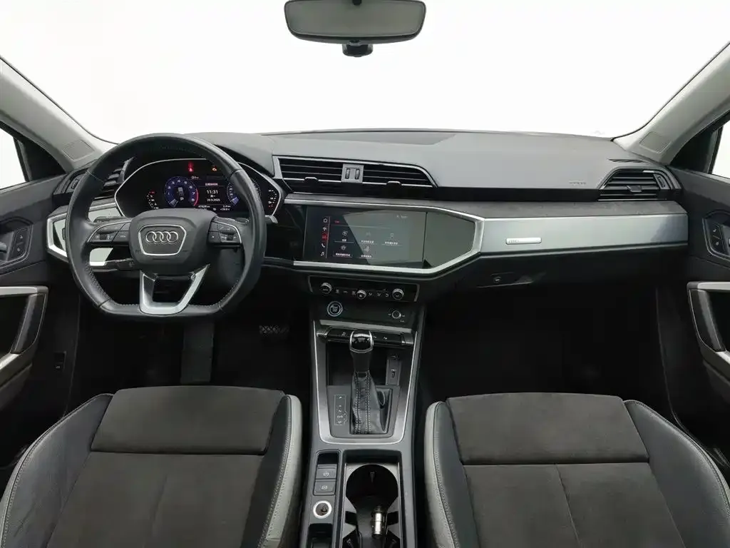 Audi Q3 2021 из CN, фото 5