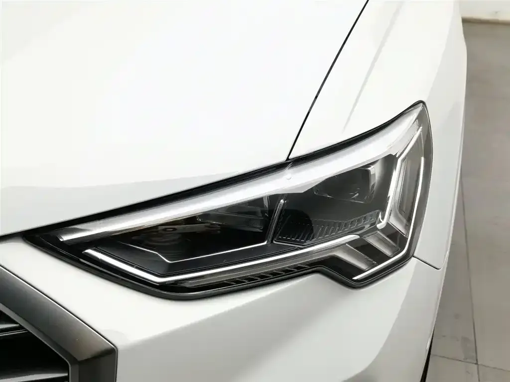 Audi Q3 2021 из CN, фото 7