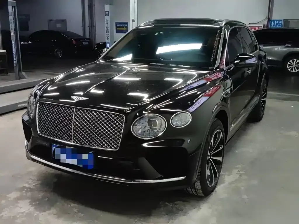 Bentley Bentayga 2021 из CN, фото 1