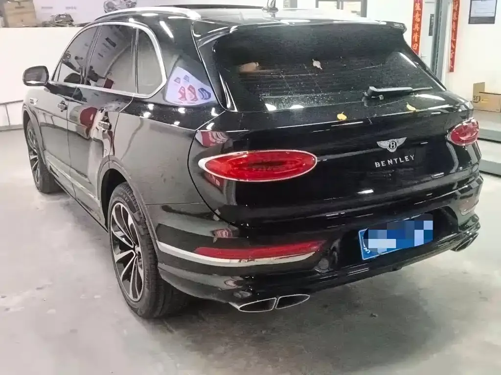 Bentley Bentayga 2021 из CN, фото 4