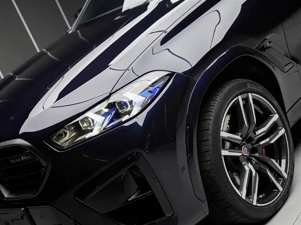 BMW X6 M 2024 из CN, фото 2