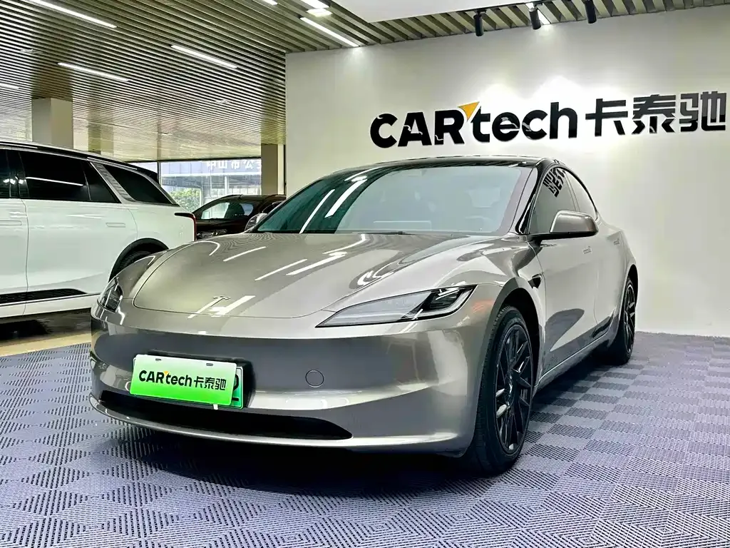 Tesla Model 3 2024 из CN, фото 3