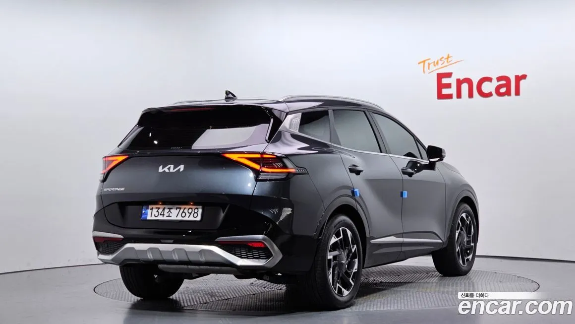 Kia Sportage 2024 из KR, фото 2
