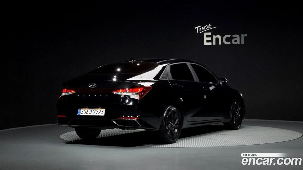Hyundai AVANTE — фото 2